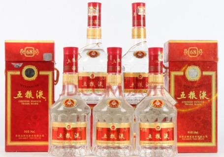 国窖1573和五粮液千元级别白酒哪个更好喝？牡丹江回收行情价格多少钱？