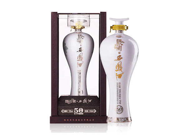 牡丹江求购国花瓷西凤酒50年