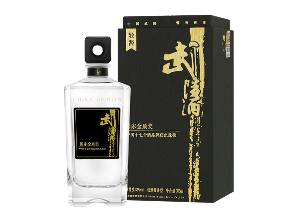 牡丹江上门回收武陵酒轻酱53度375ml国家金质奖礼盒装