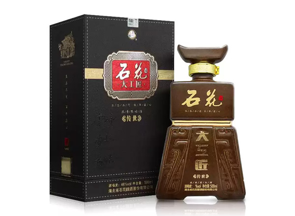 牡丹江石花酒回收石花大工匠酒传世